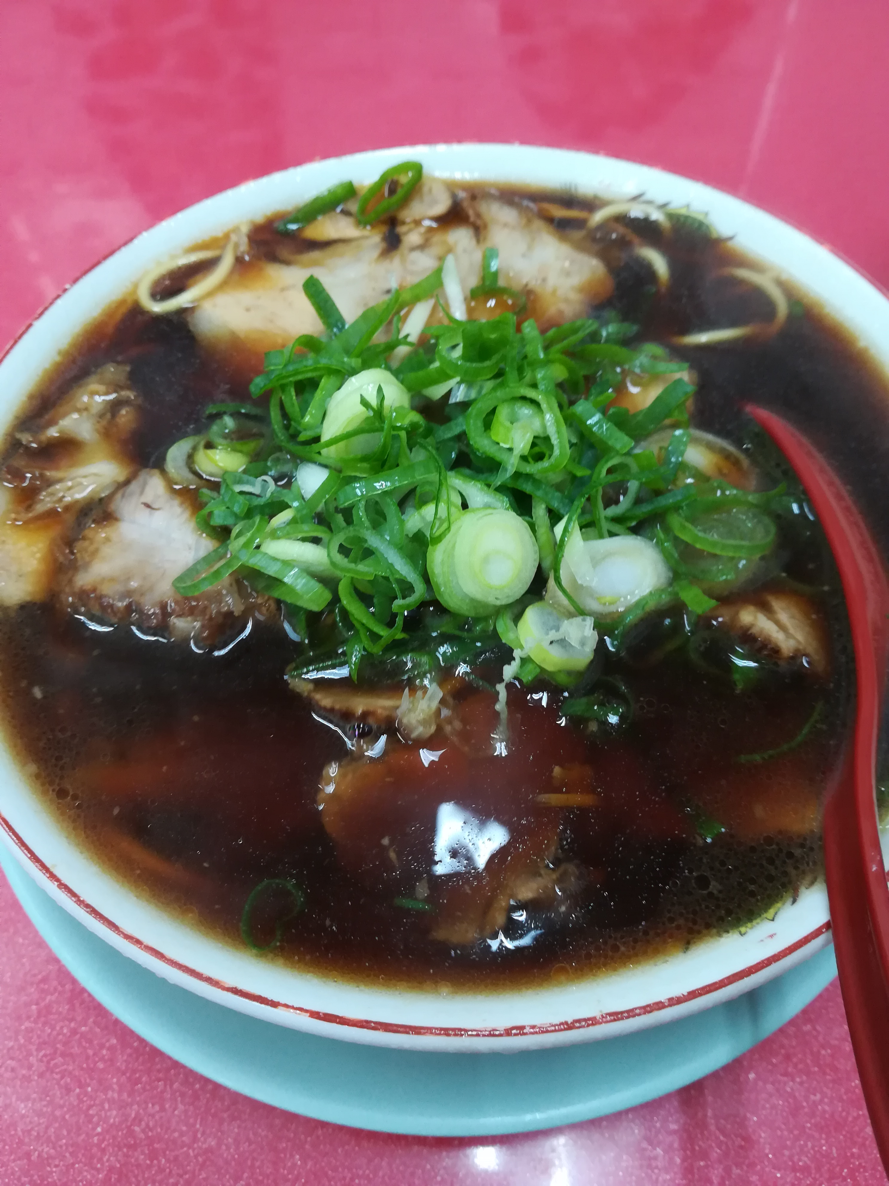 ラーメンとヤキメシ 新福菜館 本店