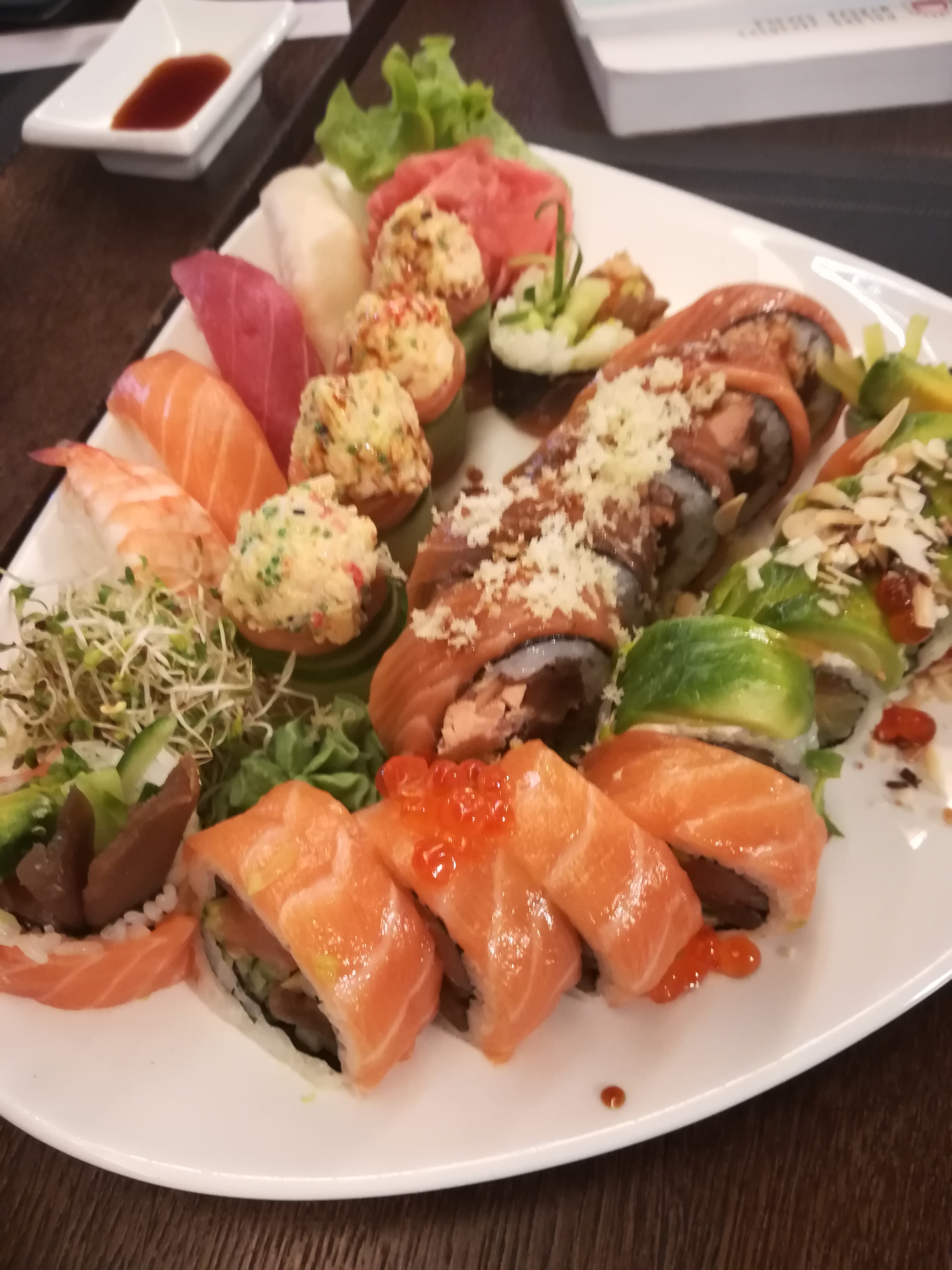 Hana sushi zlotetarasy