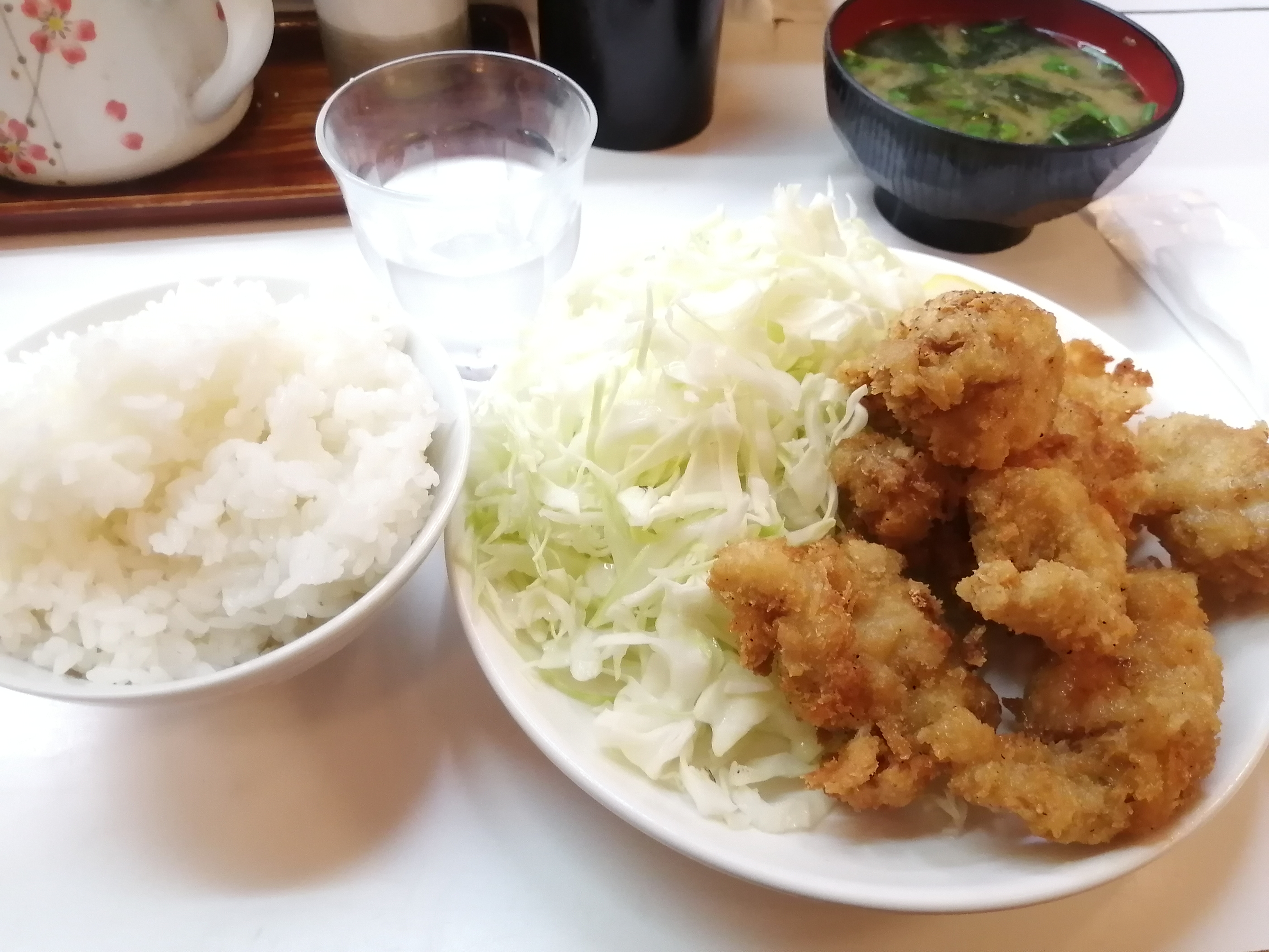 若鶏一口カツ　季節料理　西田　有楽町